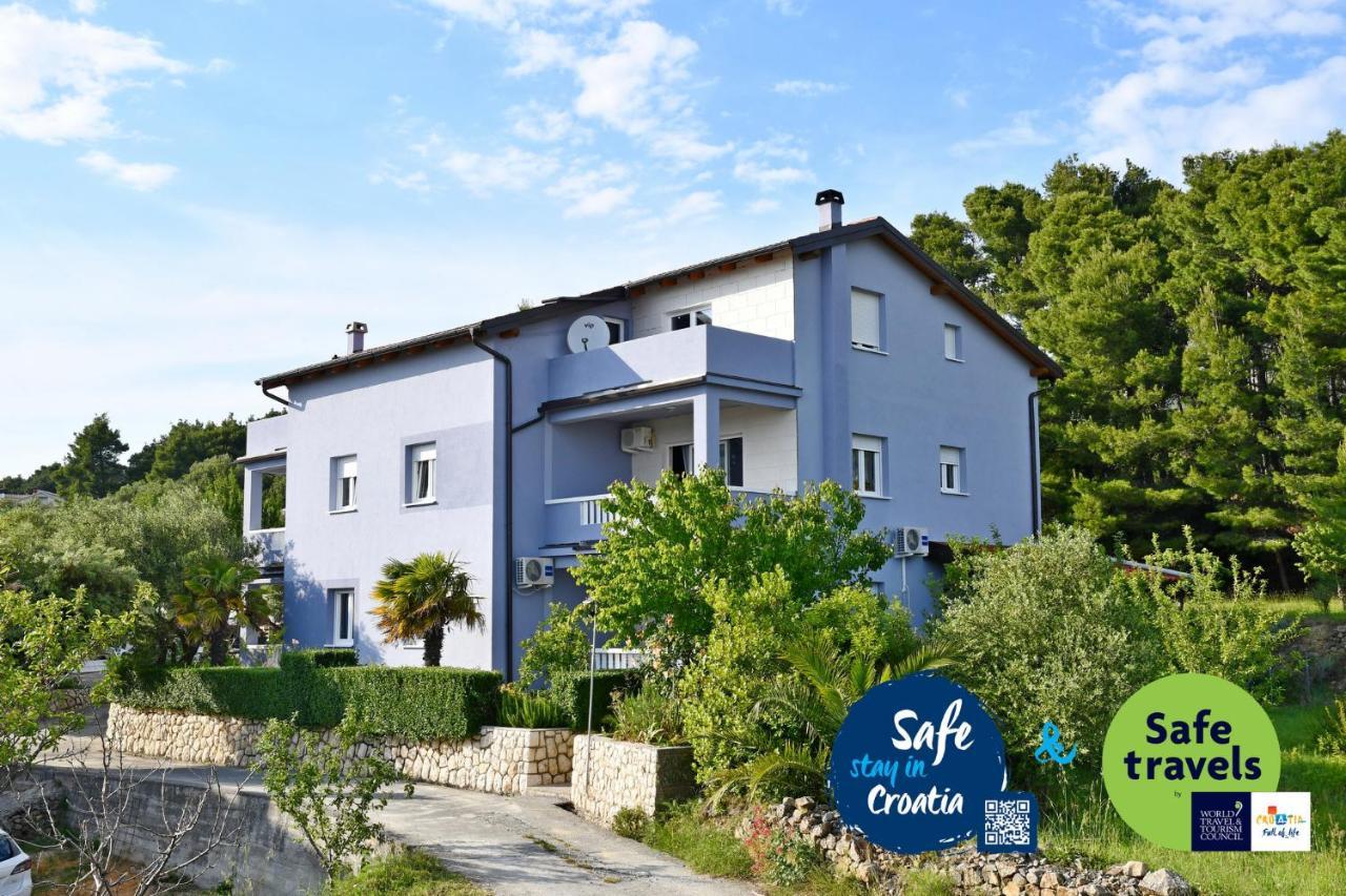 Apartmani Novotny Plavi Banjol 외부 사진