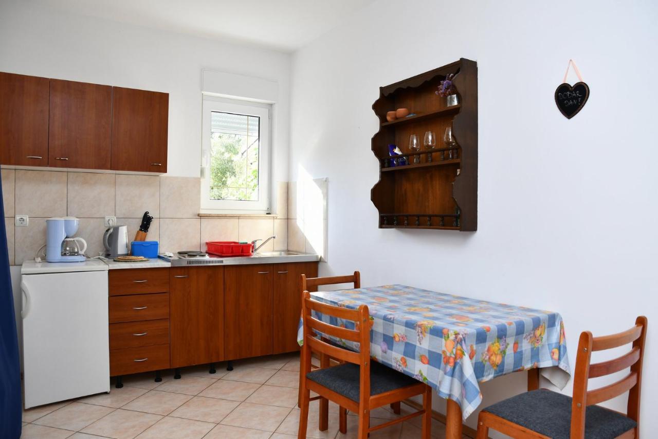 Apartmani Novotny Plavi Banjol 외부 사진